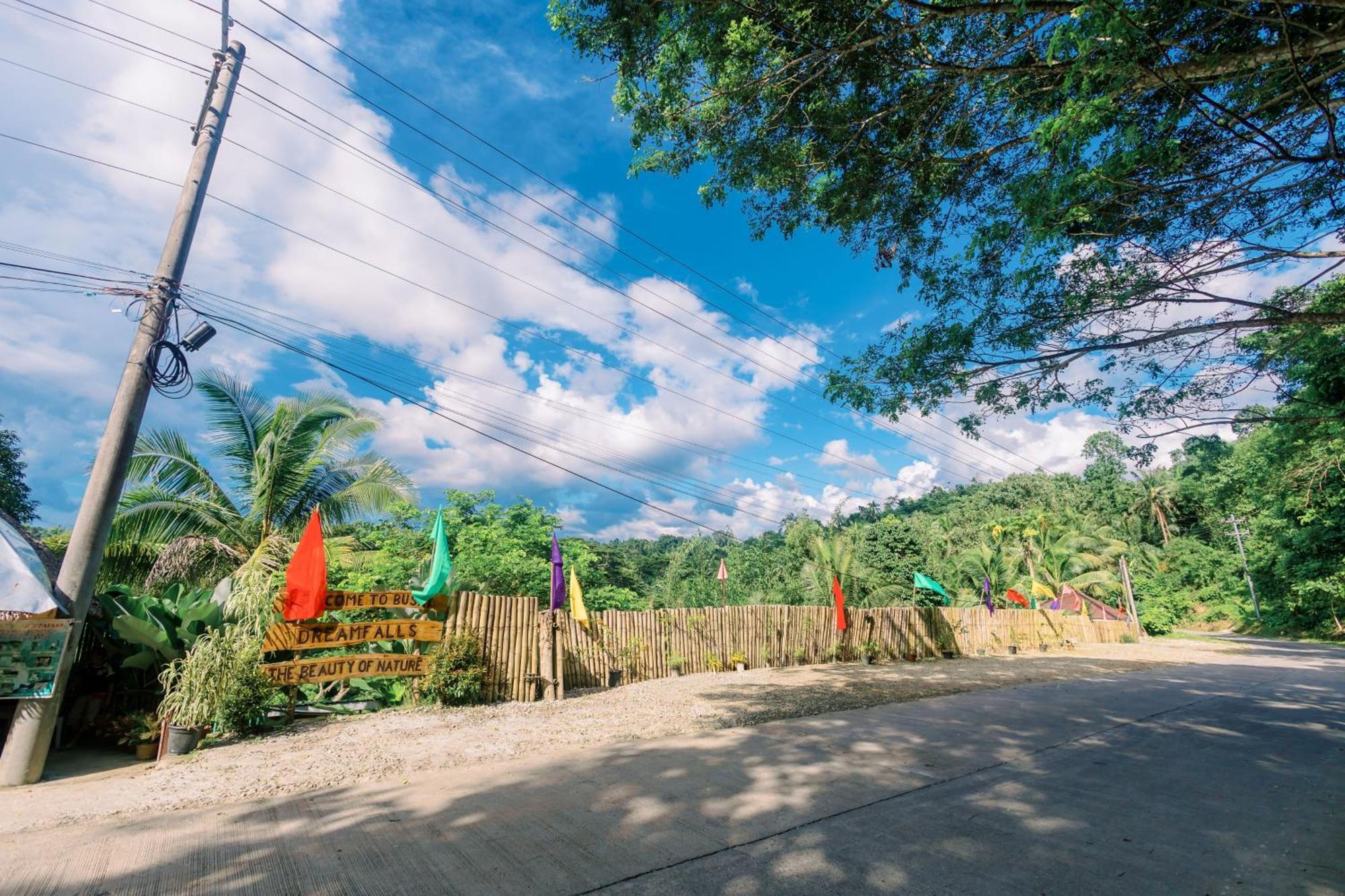 Busai Dream Falls Resort Loboc Esterno foto