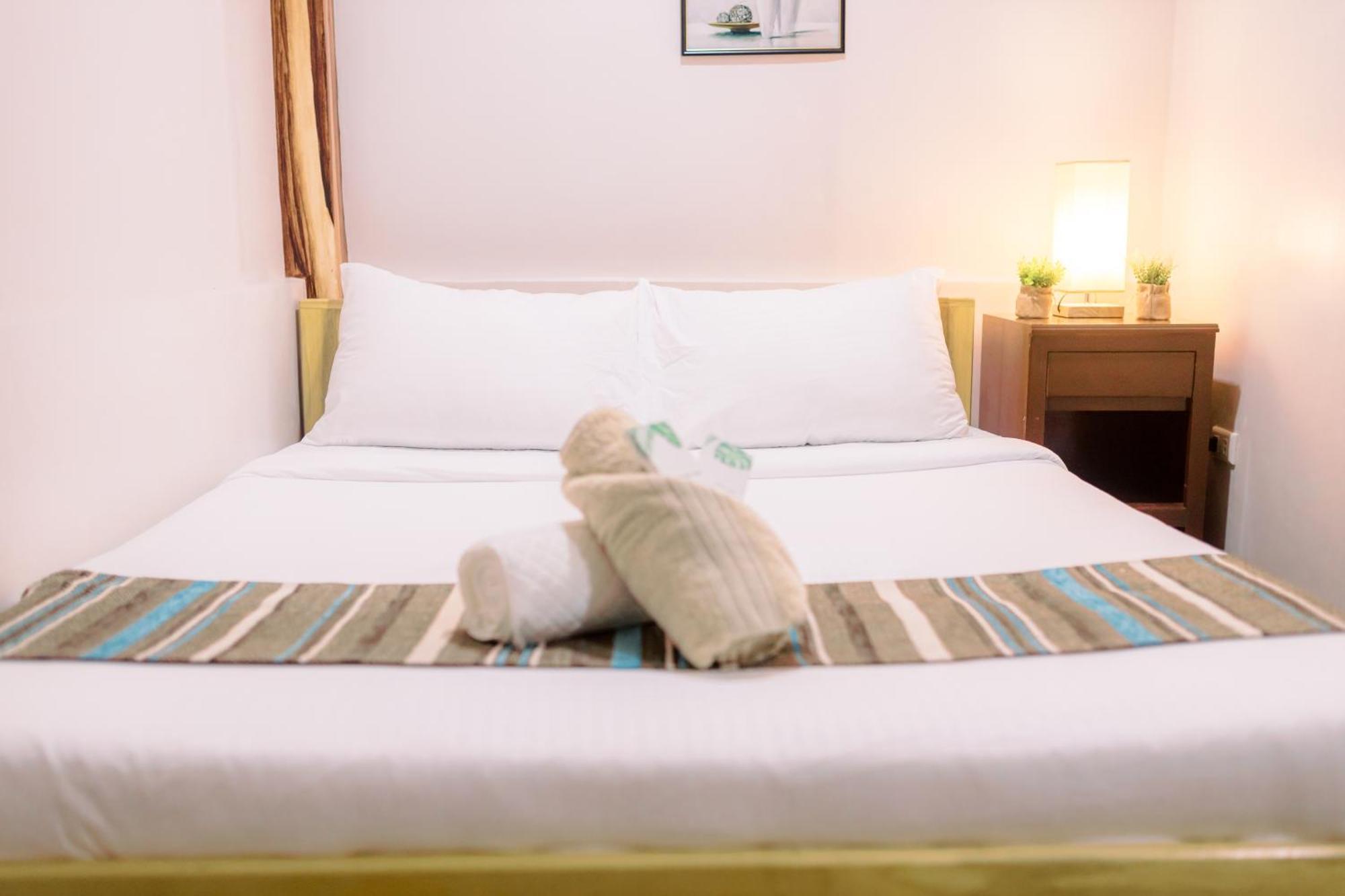 Busai Dream Falls Resort Loboc Esterno foto